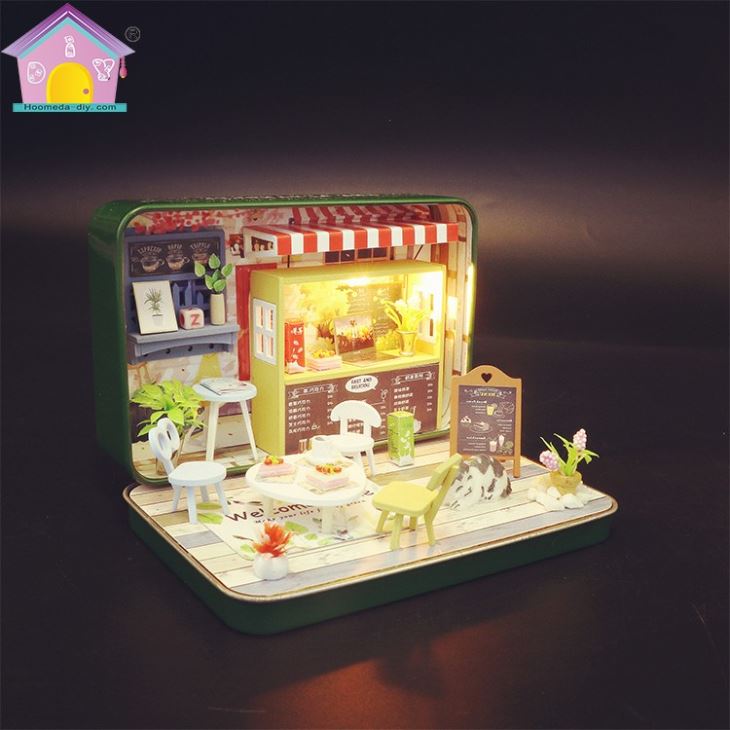 Wooden Doll House Toy